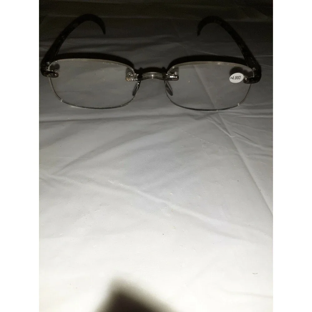 Pair +4.00D Ladies Reading Glasses Lite Wt. Tortoise Arms And Bridge